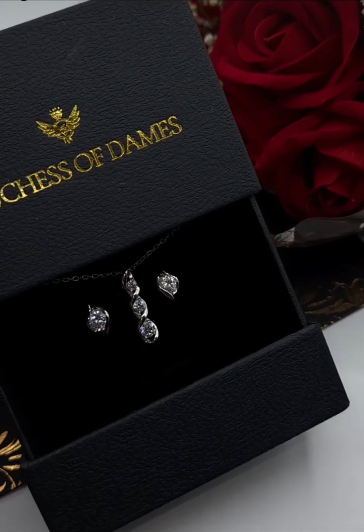Twisted Elegance Moissanite Pendant & Stud Earrings Set