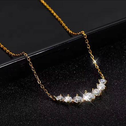 Petra Moissanite Necklace