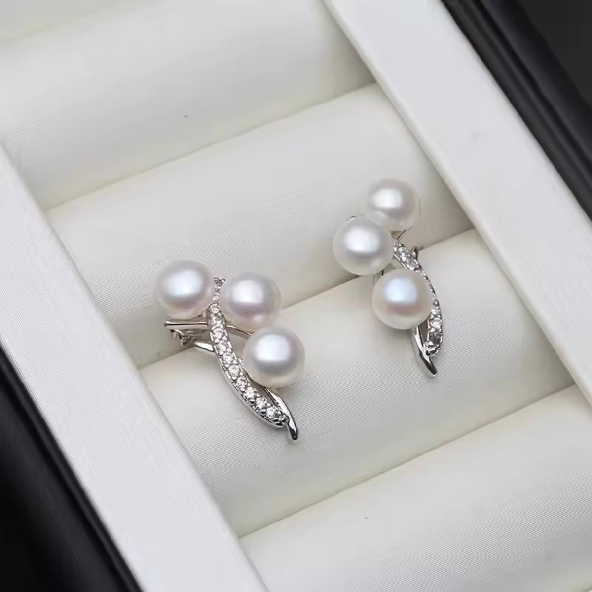 Serena Triple Pearl Earrings